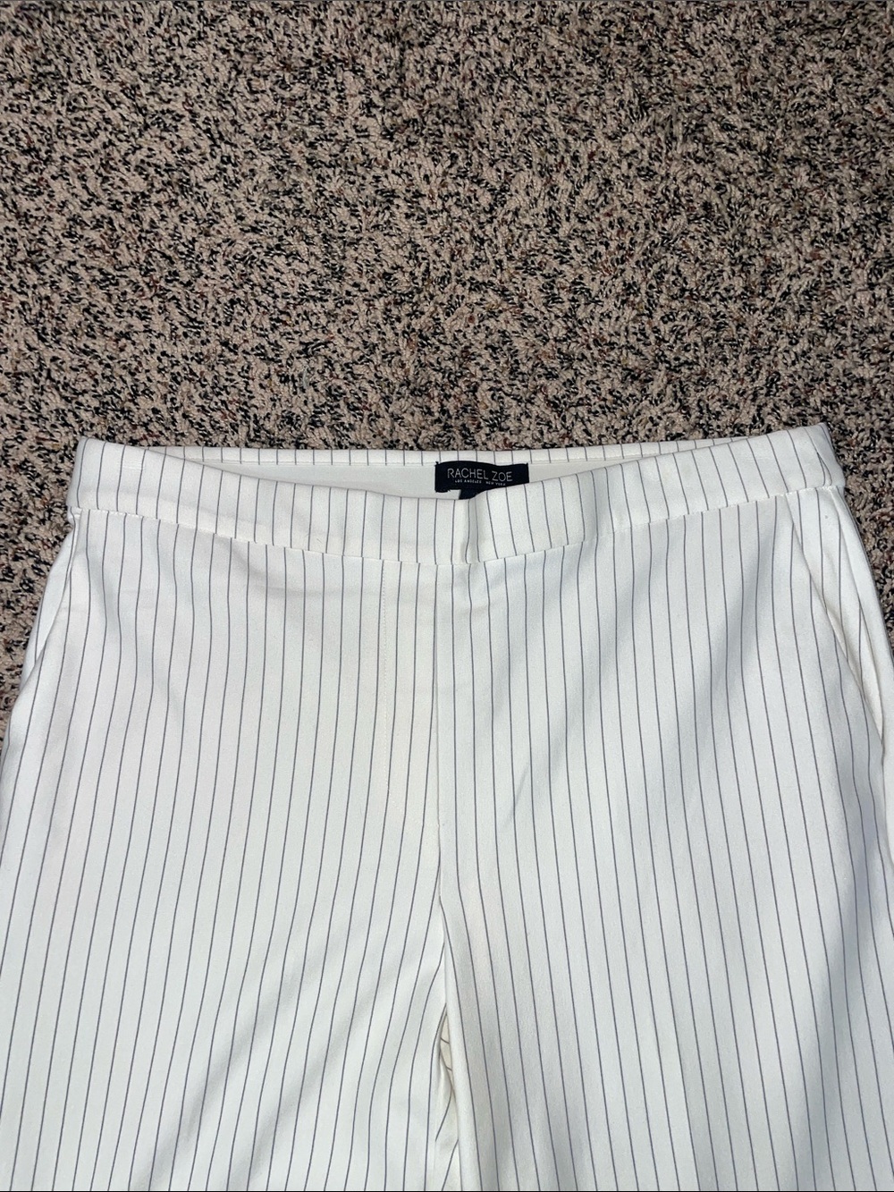 Rachel Zoe White Pinstripe Pull On Stretch Straight-Leg Pants Sz 10 NWOT - Picture 3 of 8